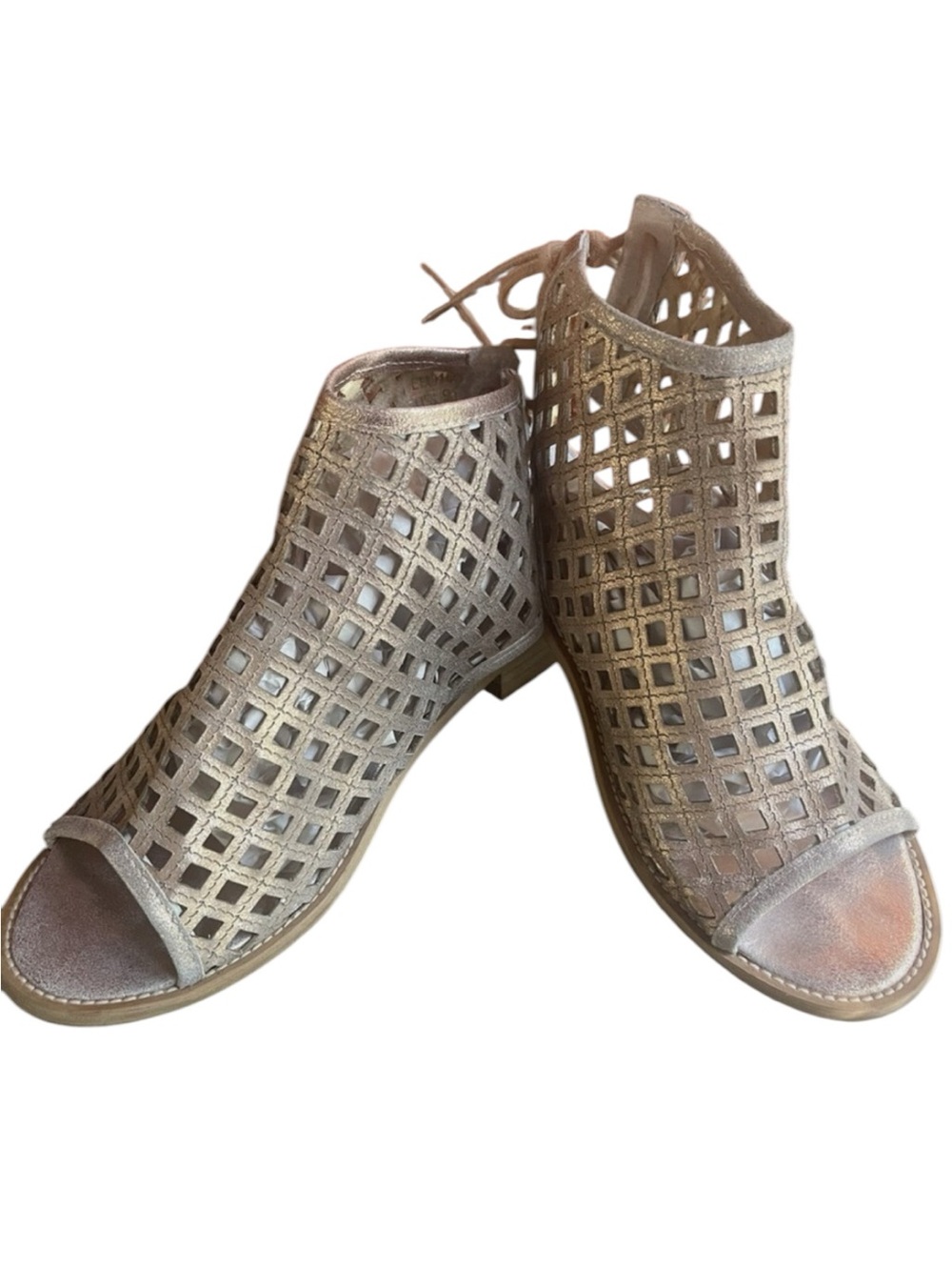 MUSSE & CLOUD Woven Open-Toe Aimy Ankle Booties in Rose Gold Size 8.5 - Picture 3 of 10